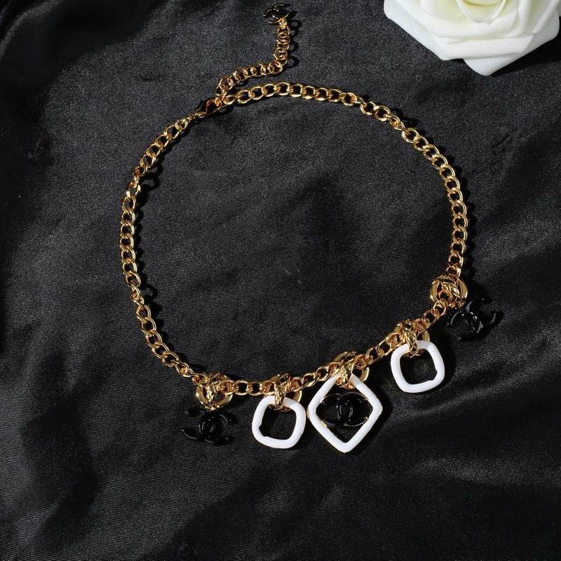 Chanel Necklace 05yxs208